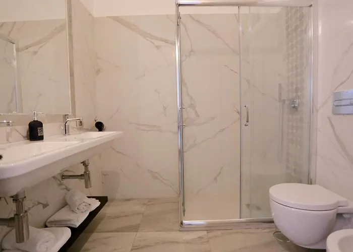 דירה P-suite Plaza *