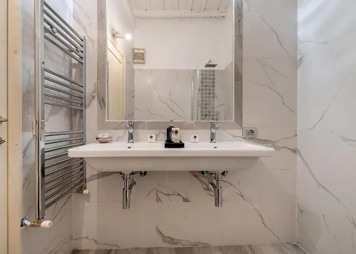 P-suite Plaza * רומא